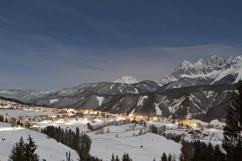 Haus Alpina Ski In & Ski Out Schladming Exterior foto